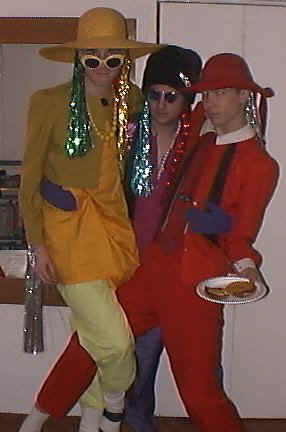 techno-rave all three of us posing.jpg (47689 bytes)